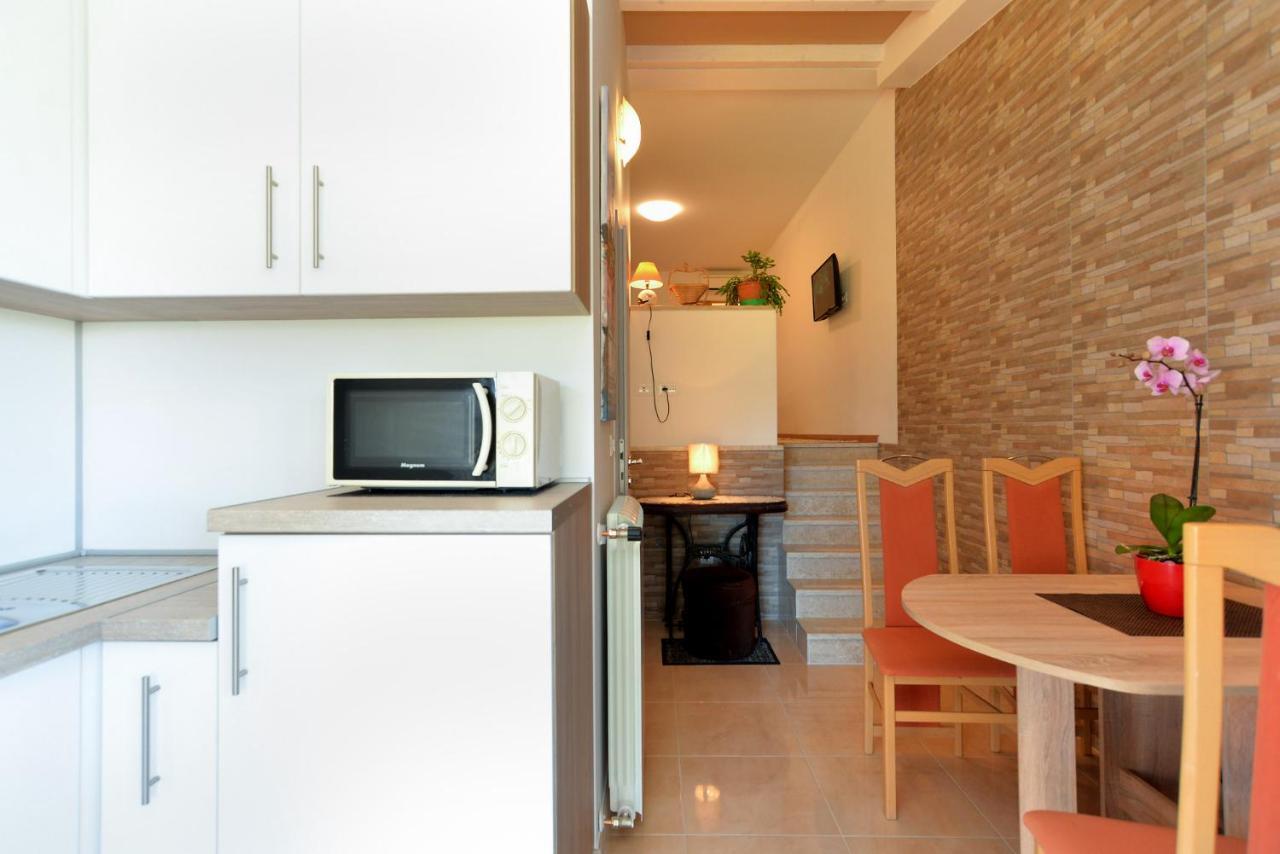 Apartments Voltica 1049 로비니 외부 사진