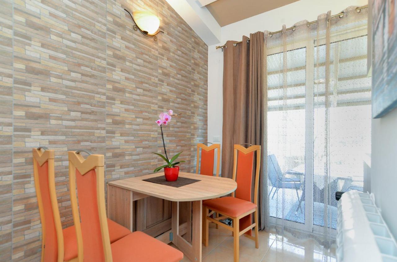Apartments Voltica 1049 로비니 외부 사진